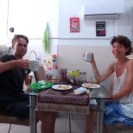 Neny'S Homestay Saba Exterior photo