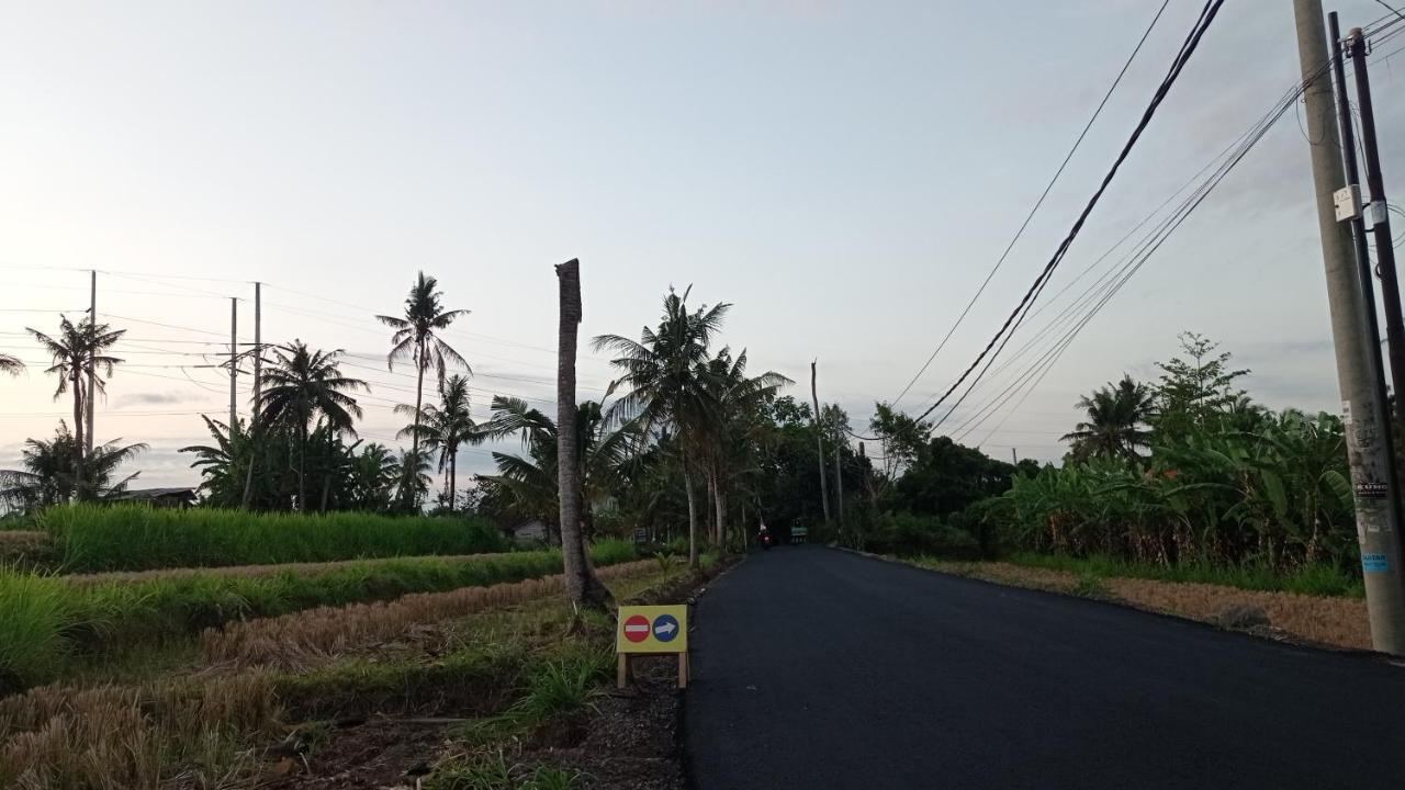 Neny'S Homestay Saba Exterior photo